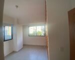 Apto en Torre – Urb Real | USD 1,200 (Mant. Incluido) - Apartamentos en Santo Domingo