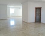 Espacioso y Elegante Apto. en Naco – Piso Alto ✨  US$ 2,300 - Apartamentos en Santo Domingo