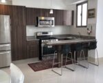 Amplio y elegante apartamento amueblado en Naco US$ 1,100 - Apartamentos en Santo Domingo
