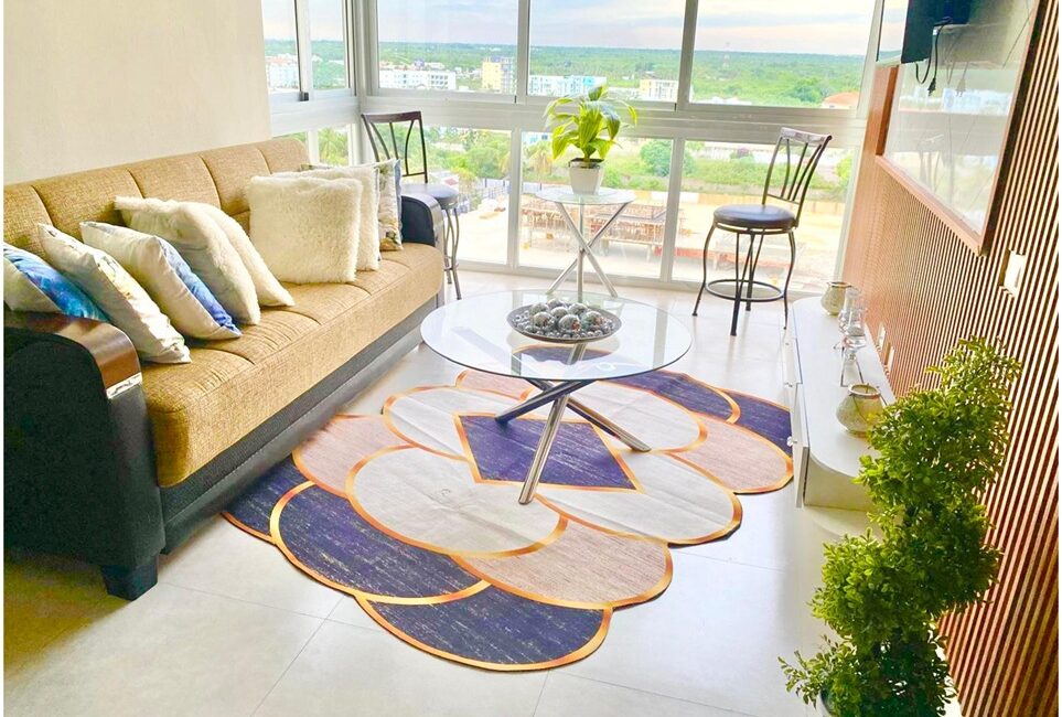 VENDO O ALQUILO PENTHOUSE 3 HABS.,  AMUEBLADO, BOCA CHICA, BOCA DEL MAR III, VISTA AL MAR Y A LA CIUDAD