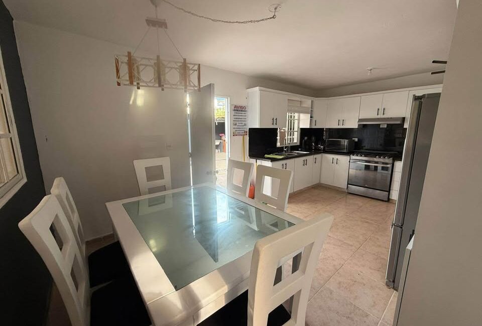 Villa en venta ubicado en la comunidad de Matanza, Bani cerca de la playa
