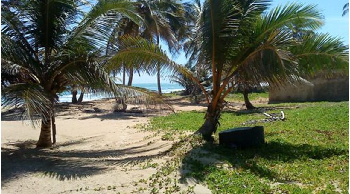 Vendo 1.5 Millón de Mts.2 CON PLAYA en UVERO ALTO o 900,000 o  600,000, PUNCA CANA, DE OPORTUNIDAD