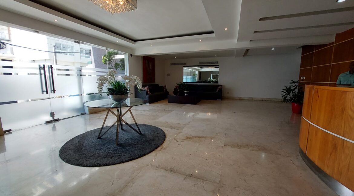 Apartamento en venta ensanches paraíso