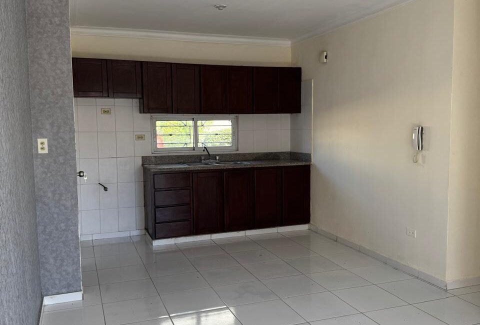 Apartamento en venta en los corales del sur