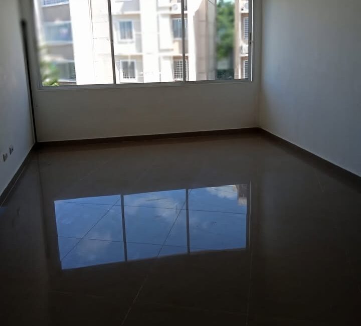 Apartamento en alquiler en la Jacobo majluta, Santo Domingo