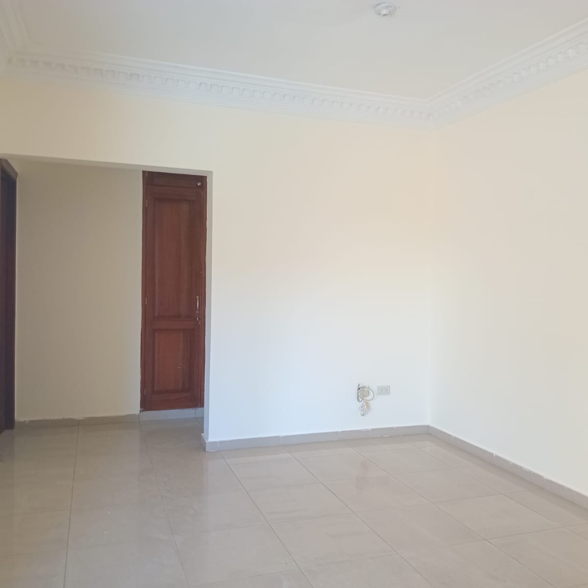 sala-x3 - en