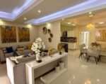 Apartamento En Venta Evaristo Morales: 3 Habitaciones Mas Estudio - Apartamentos en 27 de Febrero