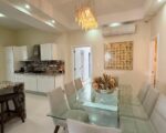 Apartamento En Venta Evaristo Morales: 3 Habitaciones Mas Estudio - Apartamentos en 27 de Febrero