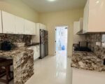 Apartamento En Venta Evaristo Morales: 3 Habitaciones Mas Estudio - Apartamentos en 27 de Febrero