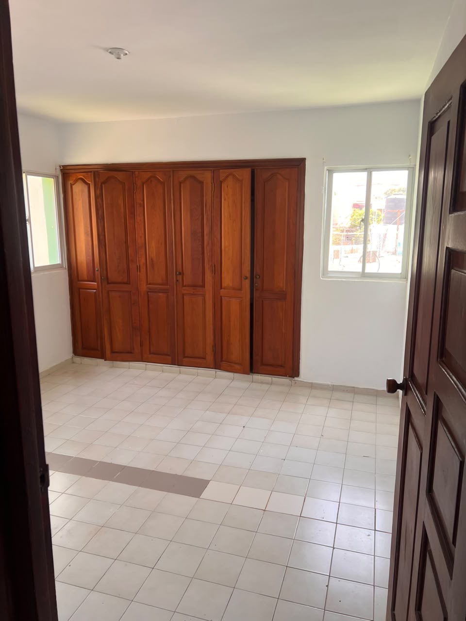 ed2054d3-9238-4cad-94a1-b116da543a4b - en