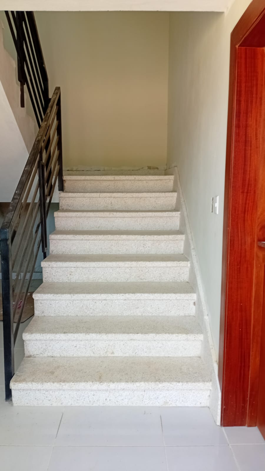 vp-05-escalera - en