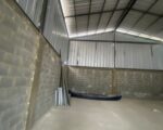 Nave En Alquiler En Pantoja Con Oficina, Despacho, Baños, Cisterna, Agua, Luz - Naves Industriales en Manoguayabo