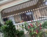 una gran oportunidad de inversión Casa de 341.88 m² con patio amplio, una esquina completa a la venta en Bonao zonas residencial más información. Contáctame al 849-208-7686. Cuenta con financiamiento disponible 20% de inicial y hasta 80% en cuotas - Casas en Bonao