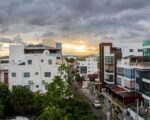 Elegancia, amplitud y ubicación en el corazón del Distrito Nacional. - Apartamentos en El Millón